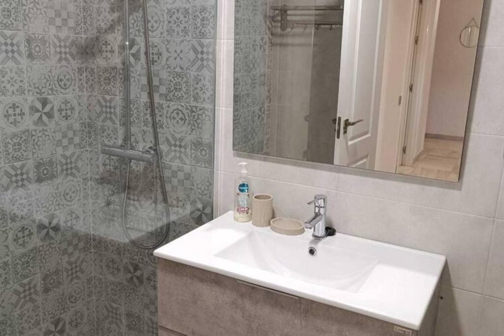 Apartamento Con Vistas Al Mar Fuengirola Esterno foto